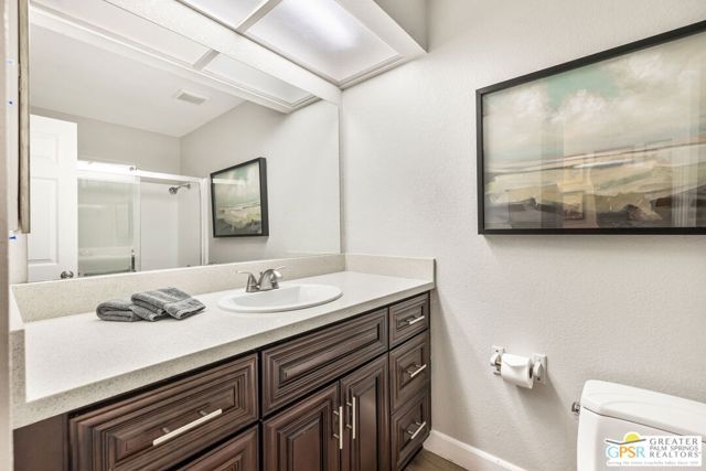 2342 N San Gorgonio Road, Palm Springs, CA 92262