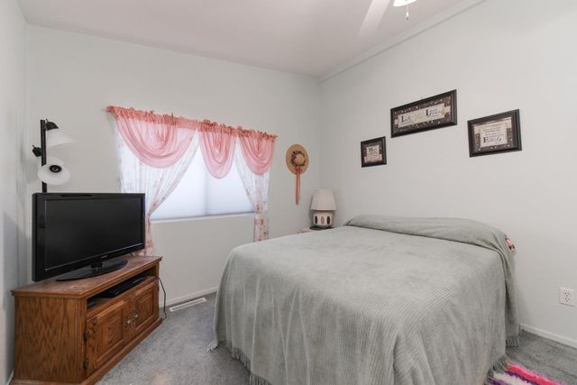 18301 Toyon Rd, Pine Grove, CA 95665