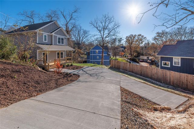 120 Lookout Road, Asheville, NC 28804