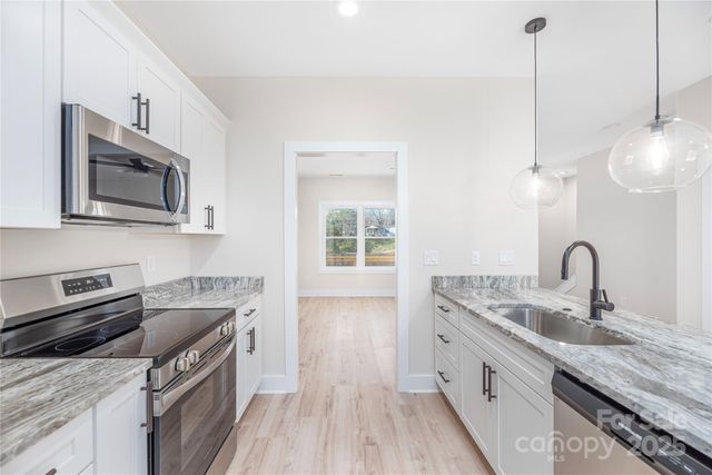 120 Lookout Road, Asheville, NC 28804