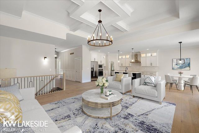 720 Marlayna Drive, Oxford, MI 48371