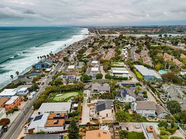 195 Grandview St, Encinitas, CA 92024