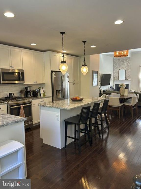 212 WOOD ST, CONSHOHOCKEN, PA 19428 — photo 2