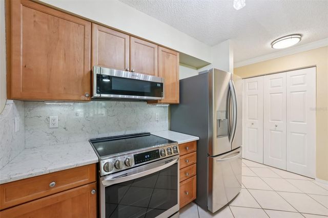 2400 FEATHER SOUND DRIVE 415, Clearwater, FL 33762
