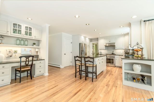 185 Center Road, Easton, CT 06612