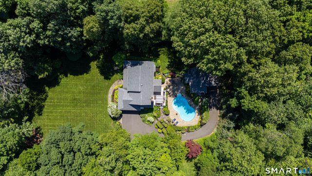 185 Center Road, Easton, CT 06612