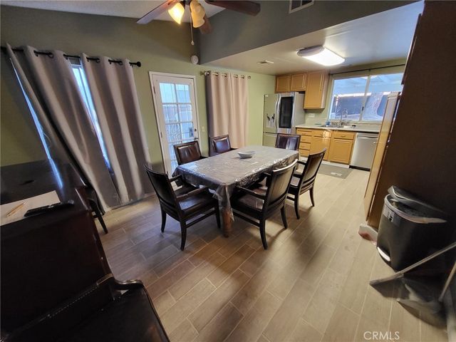 44025 Glenraven, Lancaster, CA 93535