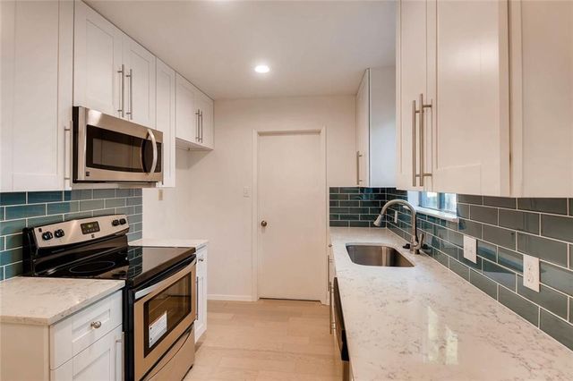 6711 West Gate BLVD A, Austin, TX 78745