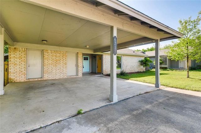 6711 West Gate BLVD A, Austin, TX 78745