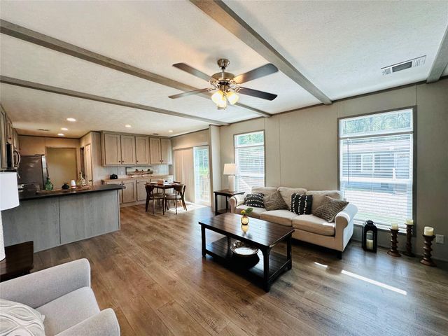 25247 Twin Oaks Drive, New Caney, TX 77357