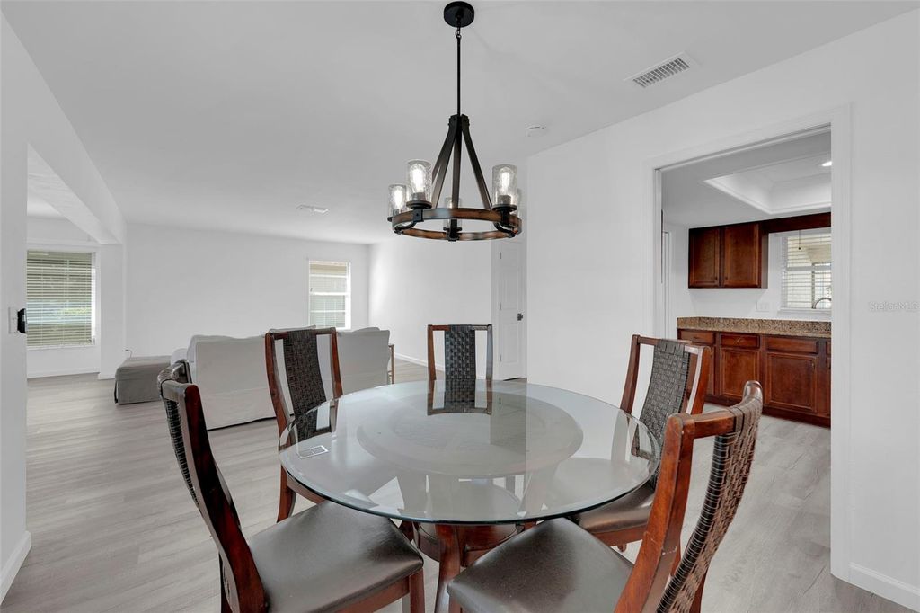 Image 16 of property listing at 5584 BURING COURT, Fort Myers, FL 33919