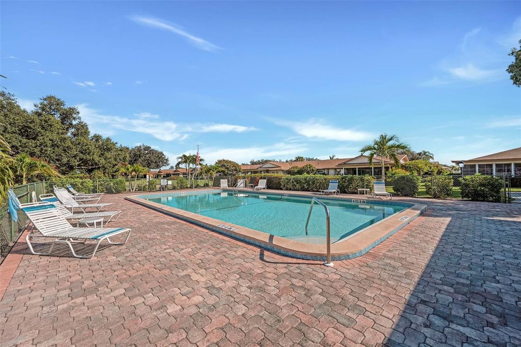 Image 32 of property listing at 5584 BURING COURT, Fort Myers, FL 33919