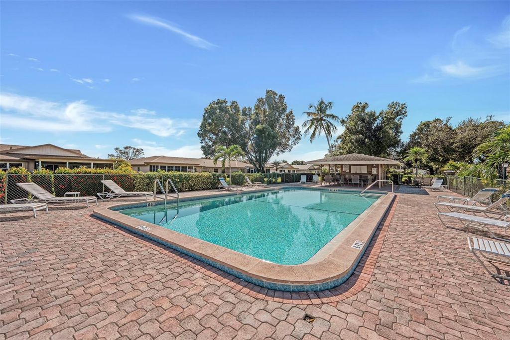 Image 33 of property listing at 5584 BURING COURT, Fort Myers, FL 33919