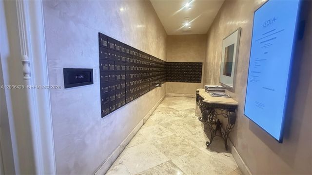 770 Claughton Island Drive 1914, Miami, FL 33131