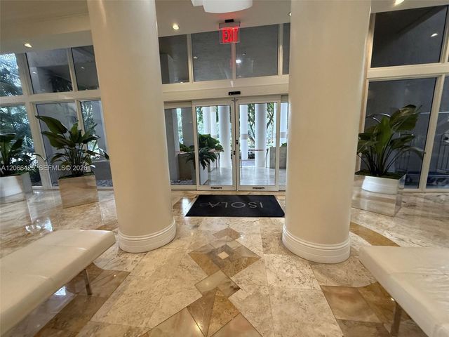 770 Claughton Island Drive 1914, Miami, FL 33131