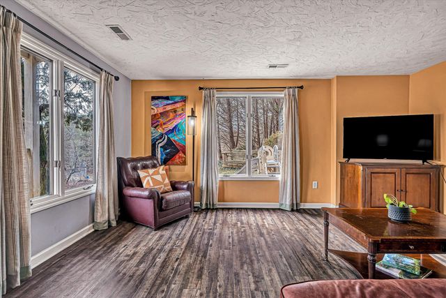 7141 Bent Mountain RD, Roanoke, VA 24018