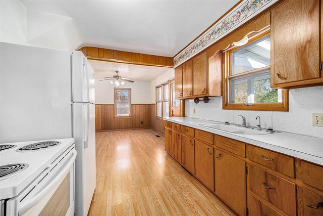 800 S Union Street, Tecumseh, MI 49286