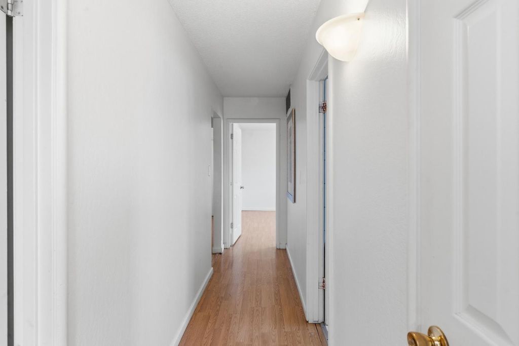 Image 18 of property listing at 4706 E San Gabriel Avenue, Fresno, CA 93726