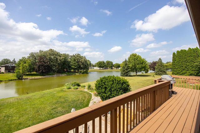 3318 CREEK SIDE DRIVE, Oshkosh, WI 54904