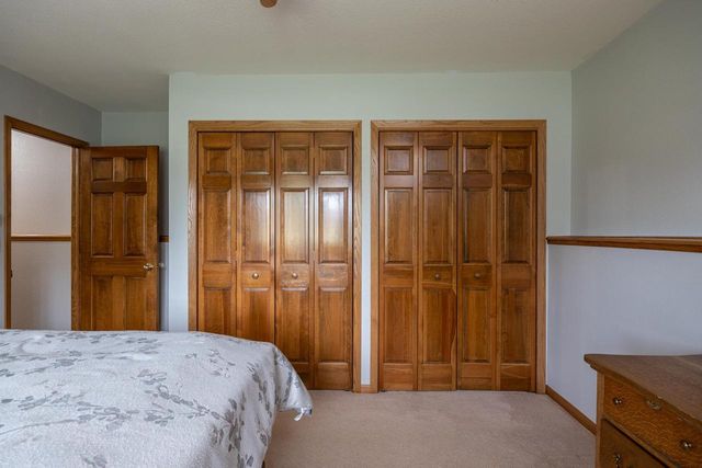 3318 CREEK SIDE DRIVE, Oshkosh, WI 54904