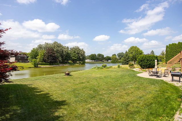 3318 CREEK SIDE DRIVE, Oshkosh, WI 54904