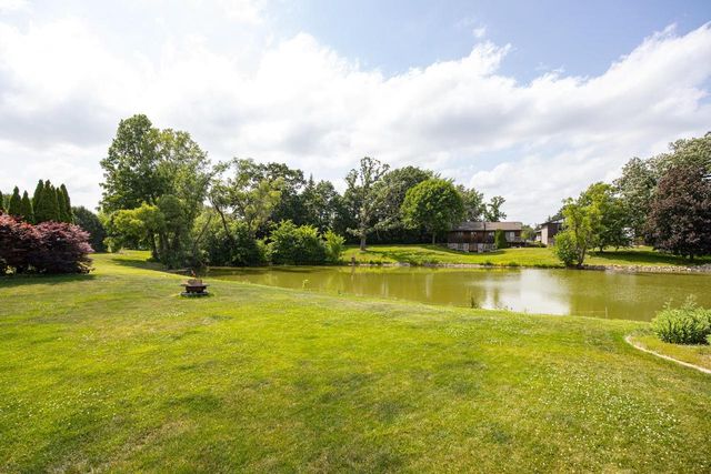 3318 CREEK SIDE DRIVE, Oshkosh, WI 54904