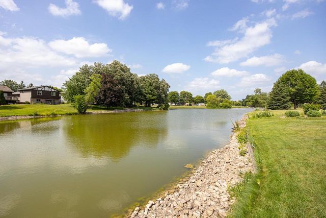 3318 CREEK SIDE DRIVE, Oshkosh, WI 54904