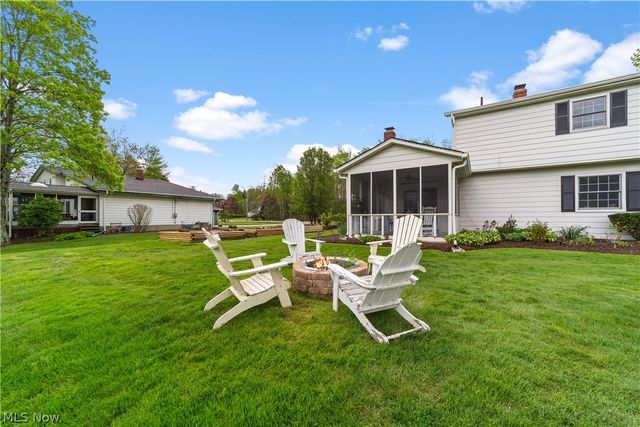 8730 Bainbridge Road, Chagrin Falls, OH 44023