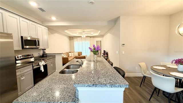 8540 MAGNIFICENT LANE, Groveland, FL 34736