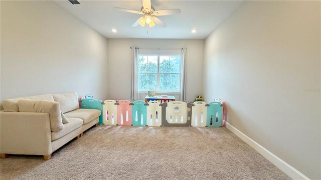 8540 MAGNIFICENT LANE, Groveland, FL 34736
