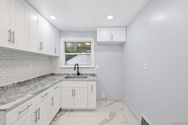 18894 Reed Street, Melvindale, MI 48122