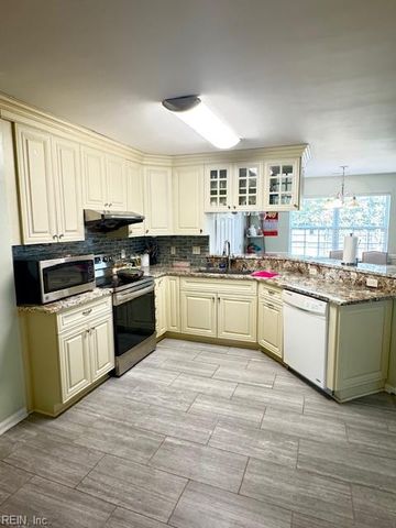 217 Cabell DR, Newport News, VA 23602