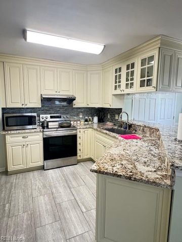 217 Cabell DR, Newport News, VA 23602