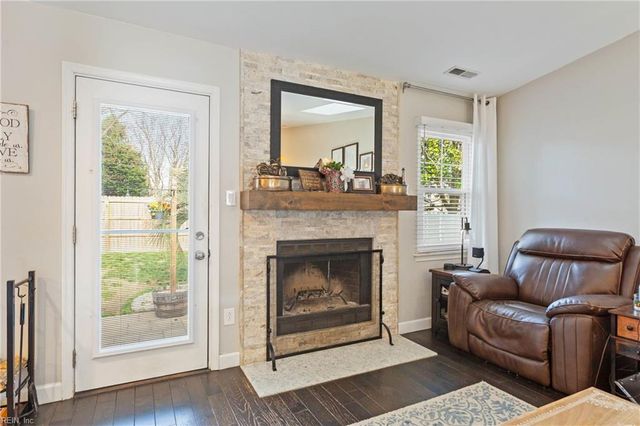 2176 Teasdale DR, Virginia Beach, VA 23454