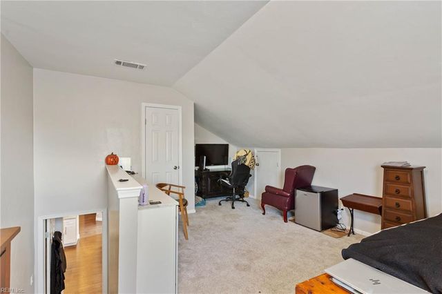 2176 Teasdale DR, Virginia Beach, VA 23454