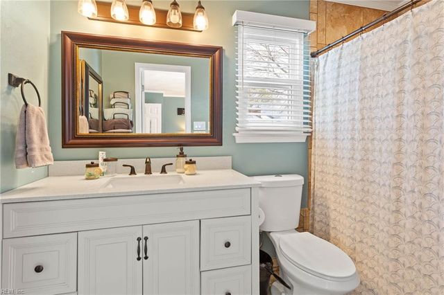 2176 Teasdale DR, Virginia Beach, VA 23454