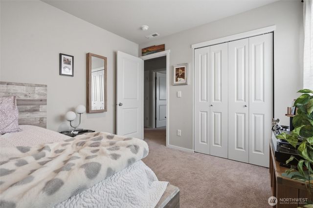 1137 SW Pendleton Way, Port Orchard, WA 98367