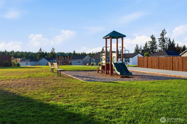 1137 SW Pendleton Way, Port Orchard, WA 98367
