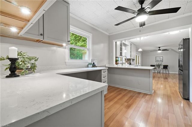 705 Downing LN, Virginia Beach, VA 23452