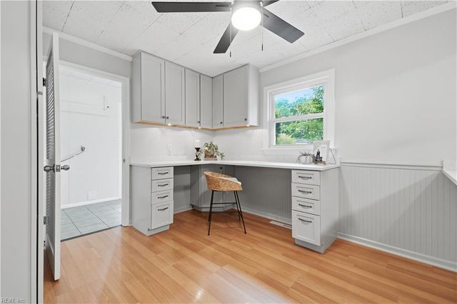 705 Downing LN, Virginia Beach, VA 23452