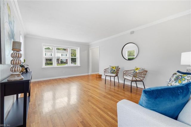 705 Downing LN, Virginia Beach, VA 23452