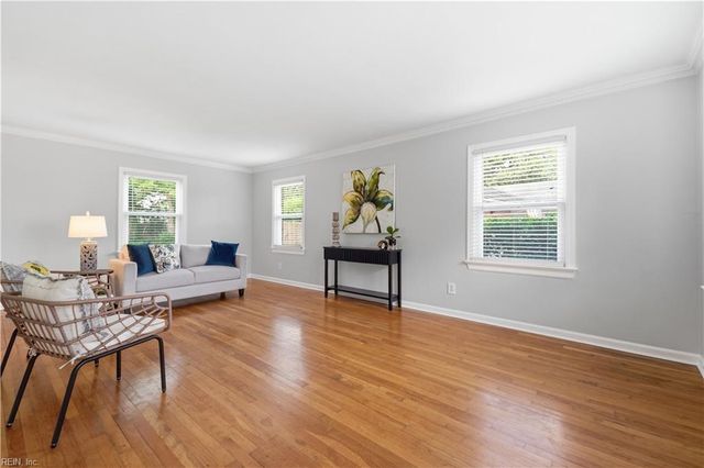 705 Downing LN, Virginia Beach, VA 23452