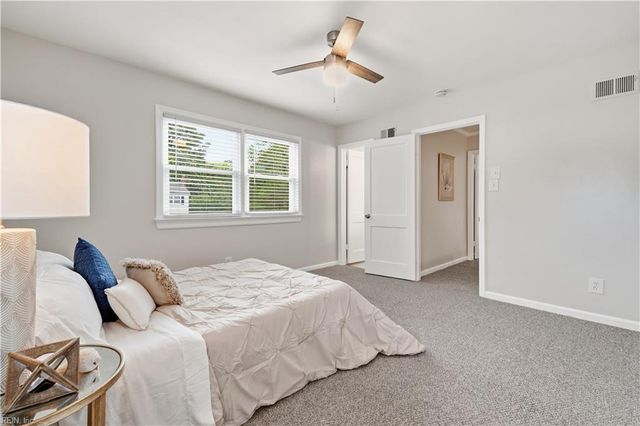 705 Downing LN, Virginia Beach, VA 23452