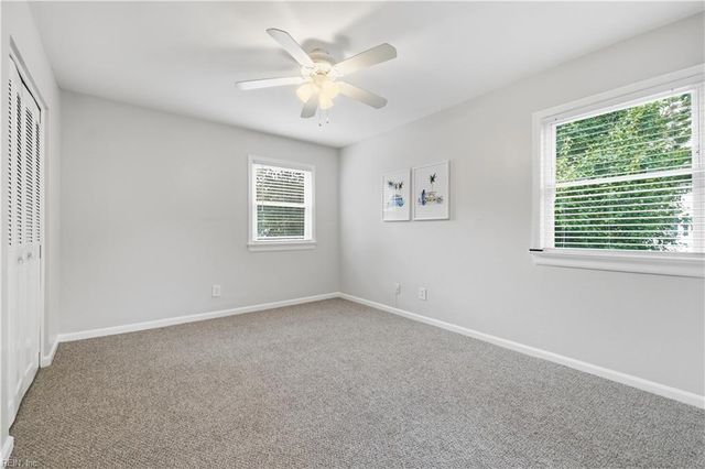 705 Downing LN, Virginia Beach, VA 23452