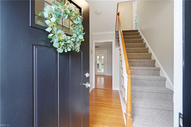 705 Downing LN, Virginia Beach, VA 23452