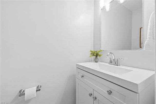 705 Downing LN, Virginia Beach, VA 23452