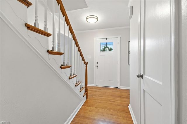705 Downing LN, Virginia Beach, VA 23452