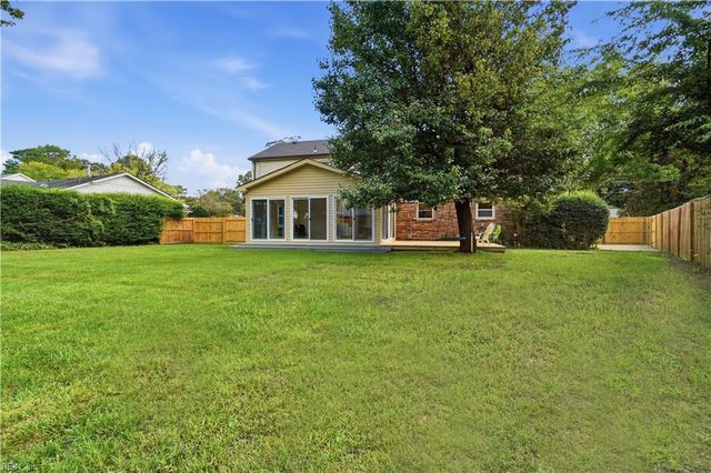 705 Downing LN, Virginia Beach, VA 23452