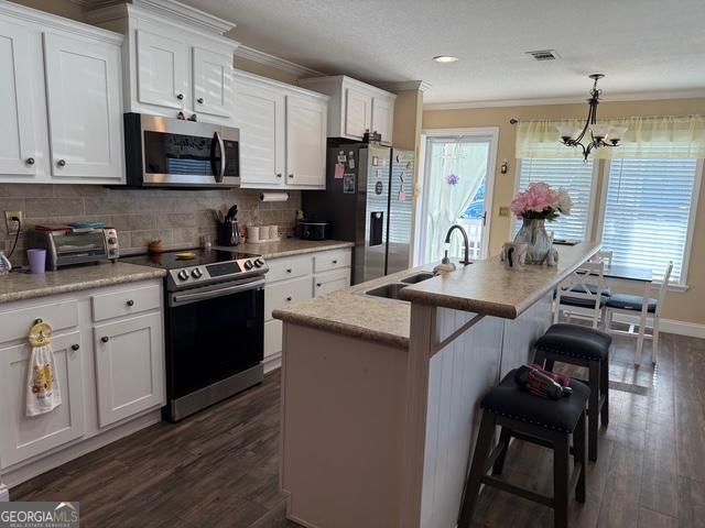 50 Meadow View Street, Newnan, GA 30263