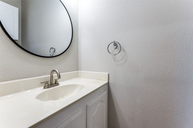 3606 Waynoka Drive, Carrollton, TX 75007